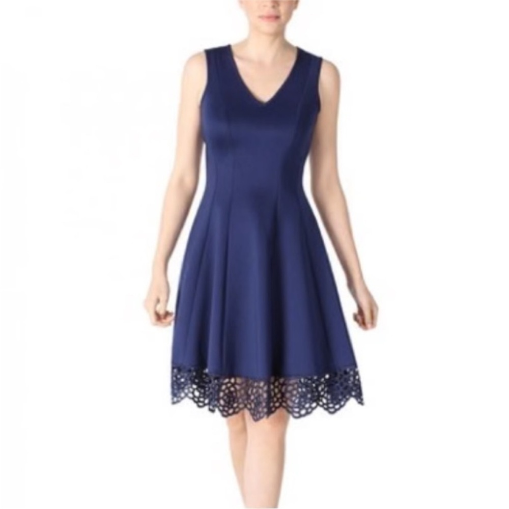 Donna Ricco Navy Blue Sleeveless Rosette Trimmed Dress